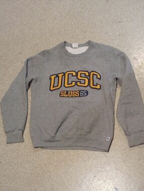 #735 UCSC Slugs Gray Crewneck Sweatshirt